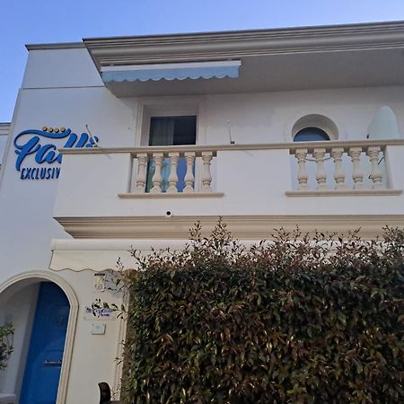 Falli Exclusive Rooms And Breakfast -Con Parcheggio Privato E Gratuito- 포르토 세자레오 외부 사진