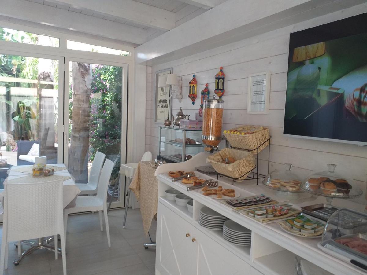 Falli Exclusive Rooms And Breakfast -Con Parcheggio Privato E Gratuito- 포르토 세자레오 외부 사진