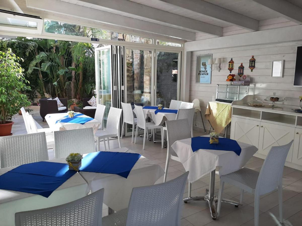 Falli Exclusive Rooms And Breakfast -Con Parcheggio Privato E Gratuito- 포르토 세자레오 외부 사진
