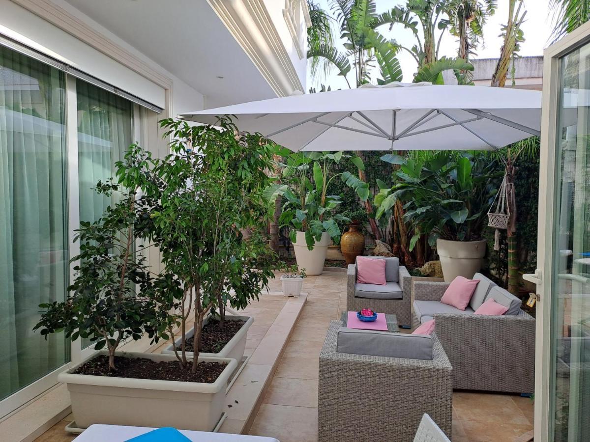 Falli Exclusive Rooms And Breakfast -Con Parcheggio Privato E Gratuito- 포르토 세자레오 외부 사진